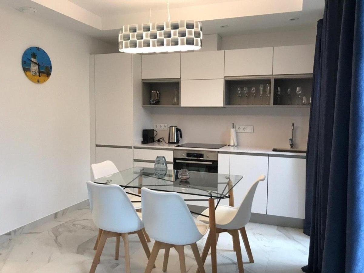 Nuevo Luminoso Apartamento Catalina a 80 metros de la playa para 4 personas Sant Feliu de Guíxols Exterior foto
