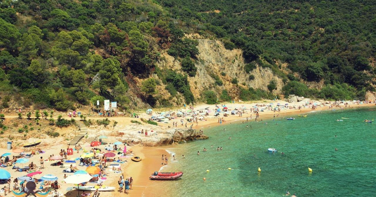 Nuevo Luminoso Apartamento Catalina a 80 metros de la playa para 4 personas Sant Feliu de Guíxols Exterior foto