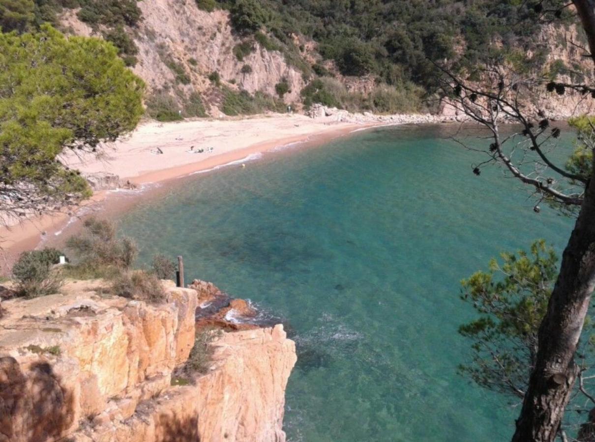 Nuevo Luminoso Apartamento Catalina a 80 metros de la playa para 4 personas Sant Feliu de Guíxols Exterior foto